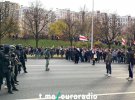 Белорусские силовики применяют тяжелую технику, оружие и гранаты для разгона мирных демонстрантов