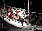 Зловмисники нелегально переміщували завербованих українських громадян через державний кордон до Туреччини, де потім їх втягували у злочинну діяльність