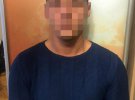 Преступниками оказались 24-летний уроженец города Херсон и ранее судимый за вымогательство 31-летний уроженец Днепропетровской области