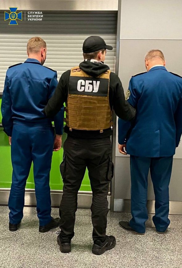 "Заробітки" з кожного рейсу становили від  до  тис.