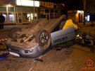 В Днепре автомобиль службы такси Uklon столкнулся с легковушкой