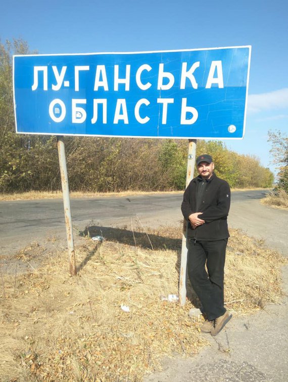 У Києві обирають запобіжний захід волонтерові Сергію Бутку. Його підозрюють у вбивстві 30-річної жінки в Голосіївському лісі