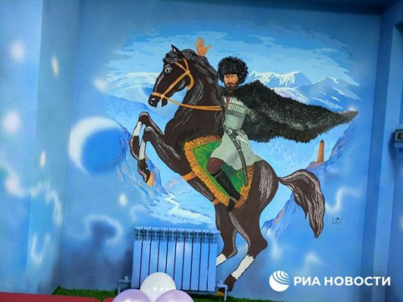 В детском центре изобразили деятелей истории Чечни