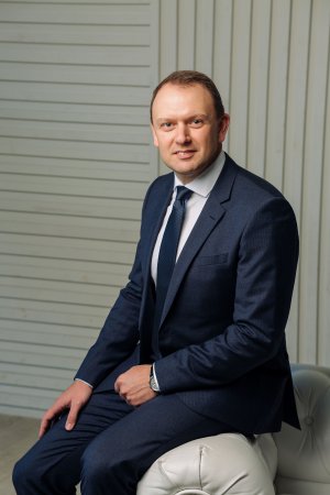 Директор компании "ШвидкоГроші" Александр Холод