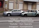 На Кловском спуске в Киеве такси Skoda протаранил на скорости припаркованный Subaru. Погибла пассажирка такси