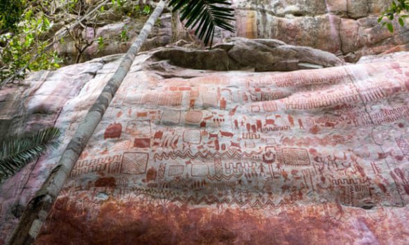 В джунглях Амазонки нашли тысячи наскальных рисунков доисторических людей