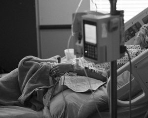 Мертвые рядом с больными: в Covid-больнице вспыхнул скандал, приехала Нацгвардия