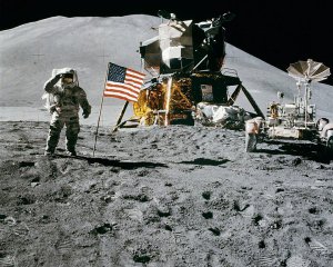 За збір місячного ґрунту NASA заплатить одній із компаній $1