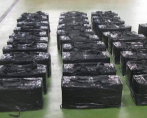 У банановій м'якоті сховали тонну кокаїну