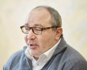 У Харкові сесію почали без Кернеса. У ТВК кажуть, що присягу йому складати не треба