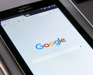 Google визначив список книжок, які найчастіше шукали українці за рік