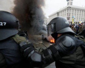 Протест ФОПов: на Майдане пострадали около 40 полицейских
