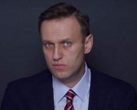 Пєсков зізнався, що за Навальним &quot;наглядає&quot; ФСБ