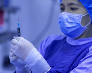 Нашли виновных в страхе украинцев перед вакцинацией