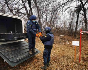 На Донбассе уничтожили более 700 боеприпасов