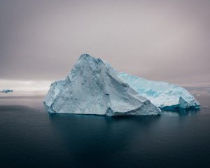 В Атлантиці розколовся один з найбільших айсбергів світу, екосистема в небезпеці