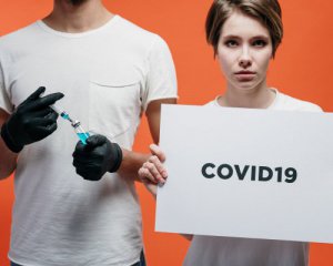 На вакцинацію українців від Covid-19 заклали мізер - економіст