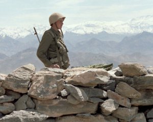 Начался ввод войск в Афганистан