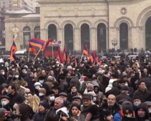 У Вірменії проходять акції протесту проти Пашиняна