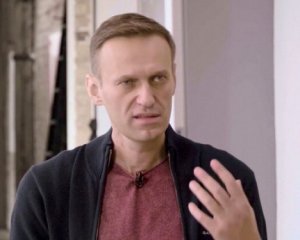 Навального викликають до Москви і погрожують в'язницею