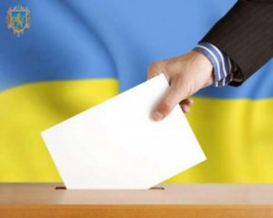 Суд взявся за 10 членів виборчої комісії