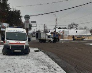 Біля новорічної ялинки загинув чоловік