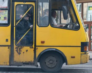 У столичних маршрутках знову відтермінували запуск е-квитків 