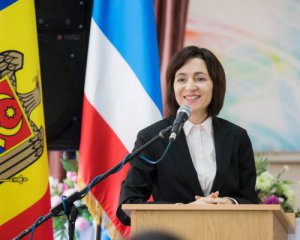 Президент Молдовы рассказала, какие вопросы обсудит с Зеленским