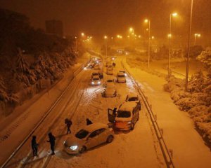Испанию накрыла снежная буря: есть погибшие