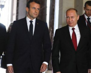 Путин и Макрон обсудили оккупированные территории