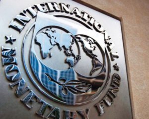 МВФ може закрити очі на саботаж української влади і дати транш - експерт