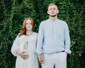 "Долго извинялся". Актер сериала "Перші ластівки. Zалежні" рассазал, как чуть не сорвал предложение руки и сердца