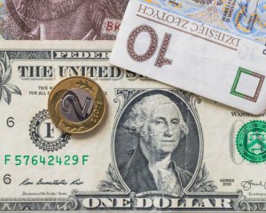 Курс доллара удивил стабильностью