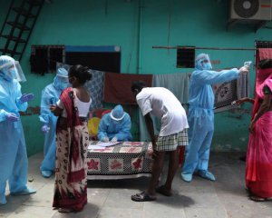 Пандемия коронавируса: Индия начала массовую вакцинацию