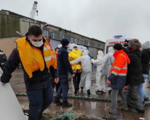 Судно пошло ко дну за 5 мин: спасенные из Arvin украинские моряки рассказали об аварии