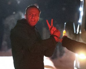 Навального в наручниках відправили в СІЗО