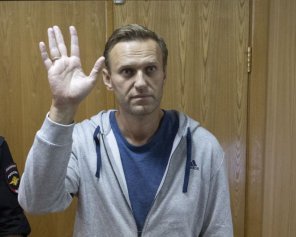 На акциях поддержки Навального задержали 70 человек