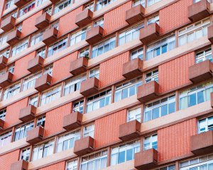 В Україні стрімко подешевшало житло на "вторинці"