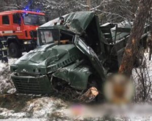 ДТП с военными на Яворовском полигоне: что известно о состоянии пострадавших