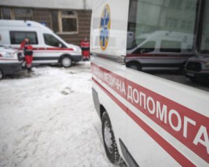 Подросток выпал с пятнадцатого этажа