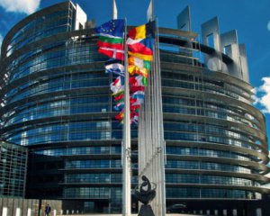 Європарламент готує нові санкції проти Росії