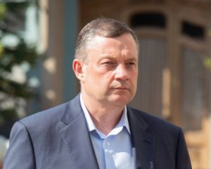 Нардеп Дубневич пытается избежать ареста имущества