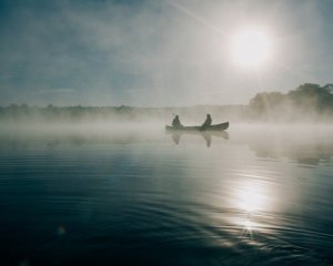 Рибалки провалилися під лід і потонули - серед них дитина