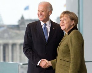 Німеччина та США готові брати на себе відповідальність у вирішенні світових проблем - Меркель і Байден
