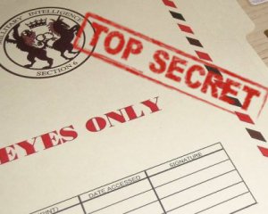 Экс-работница разведки США хотела слить России секретные документы