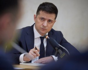 Зеленский подал законопроект о тюрьме за ложь в декларациях