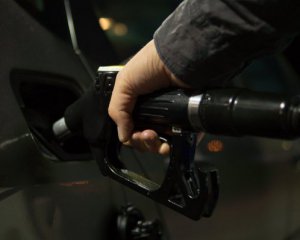 Цены на бензин значительно выросли: на сколько подорожает топливо