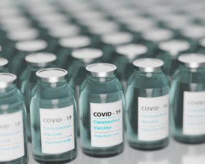 Украинские медики могут отказаться от вакцины против Covid-19