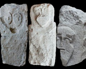 Розкопали давній цвинтар із вирізьбленими обличчями на кам&#039;яних надгробках