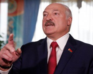 Интернет может породить планетарную революцию: Лукашенко хочет ввести цензуру в соцсетях